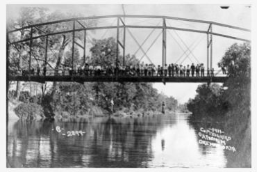 "Lynching of Laura Nelson and her son 2" by George H. Farnum, Okemah photographer